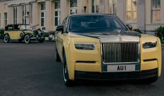 Rolls-Royce Phantom Goldfinger - front end with vintage Phantom